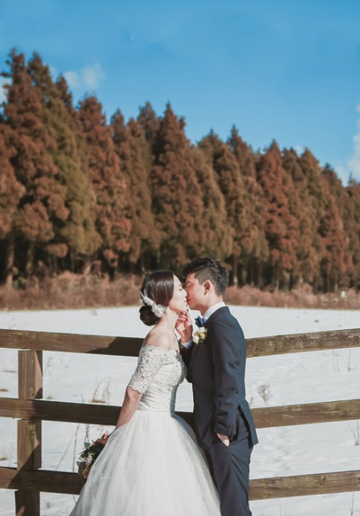 Korea Outdoor Pre-Wedding Photoshoot At Jeju Island During Winter 